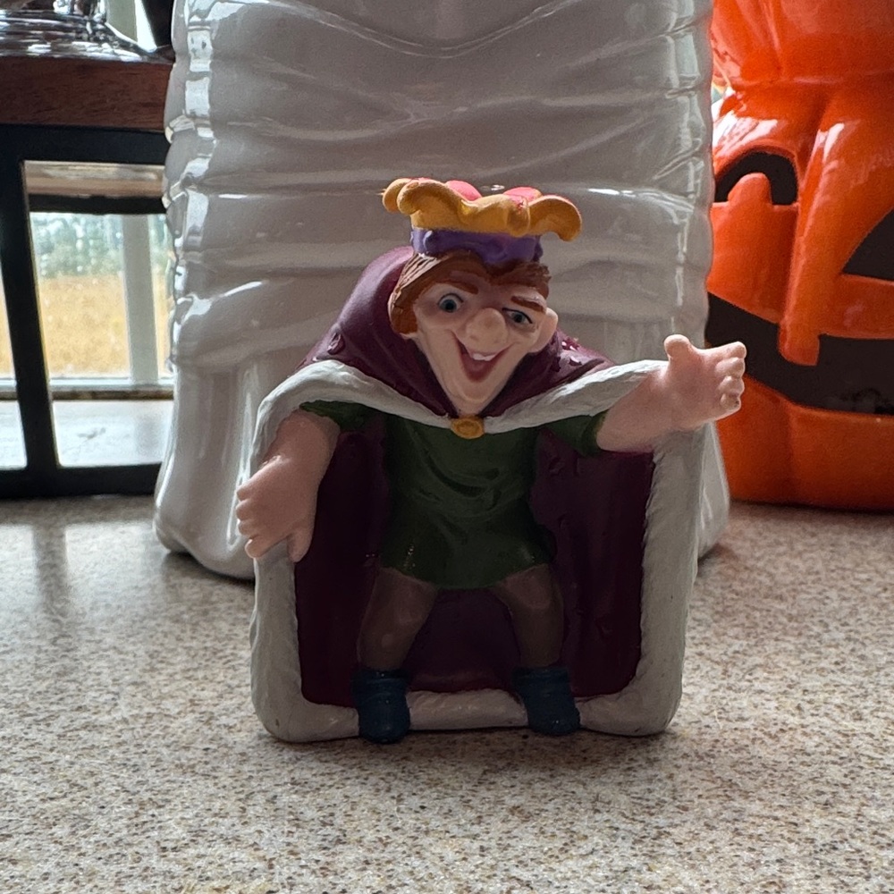 Disney Hunchback of Notre Dame Quasimoto Figure
Disney